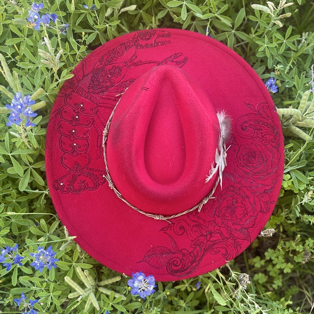CLEARANCE SALE!!  Crawfish Boil hand crafted cowgirl/ western/ rancher hat. NWT